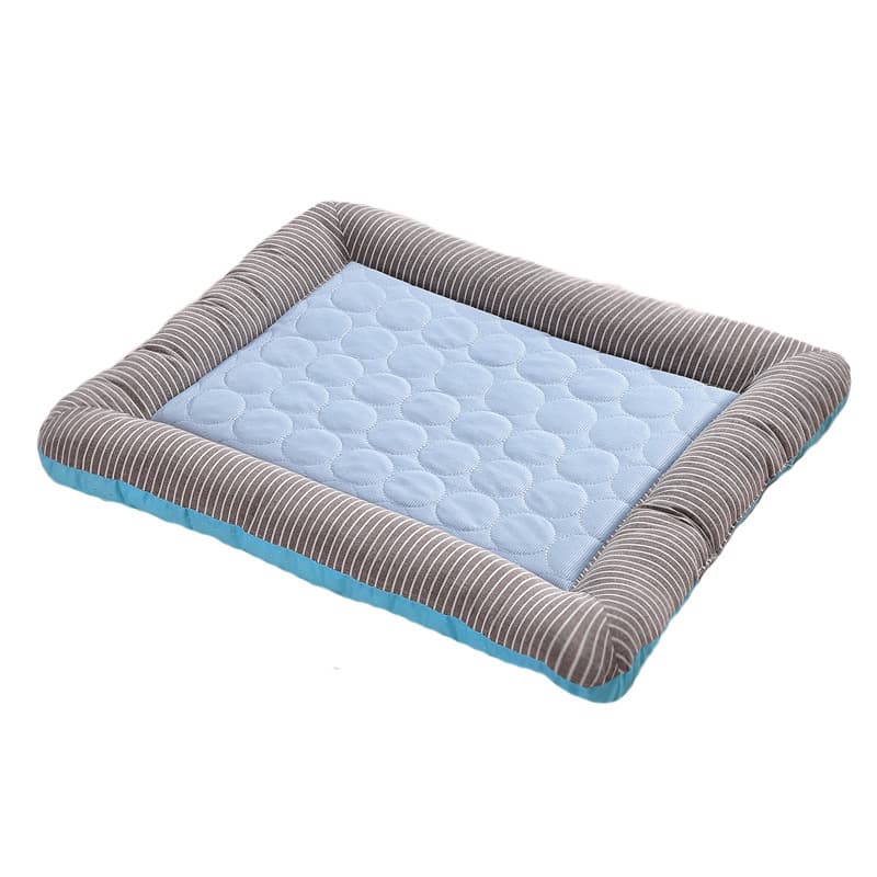 Self-Cooling Dog Mat